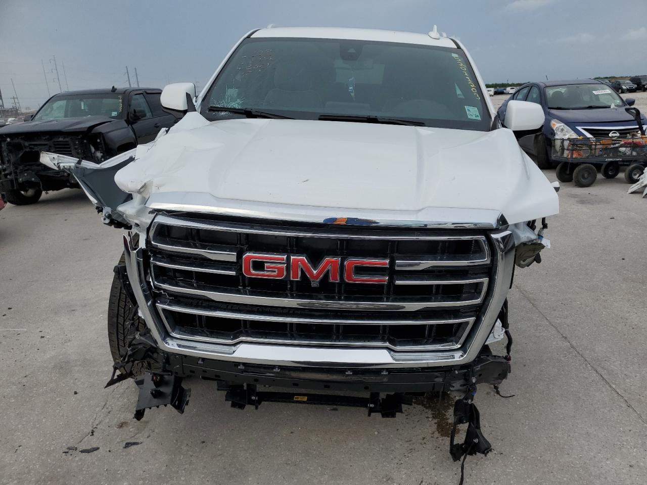 1gks1bkd0nr363438 1GKS1BKD0NR363438 2022 GMC Yukon Slt