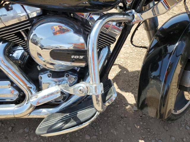 2015 HARLEY-DAVIDSON FLTRXS ROA - 1HD1KTM11FB623903