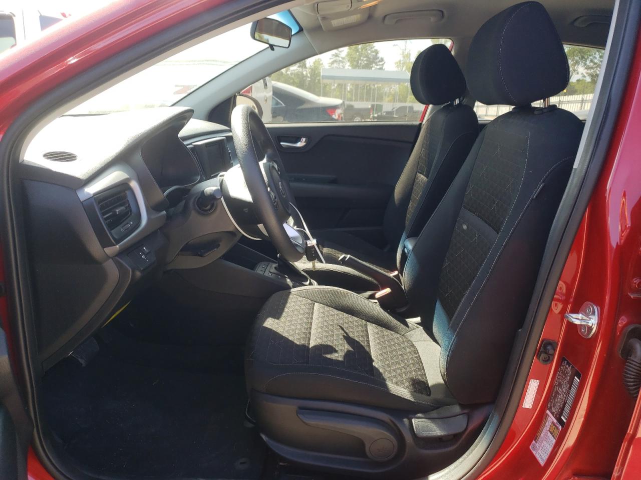 3KPA24AD8LE354786 2020 Kia Rio Lx