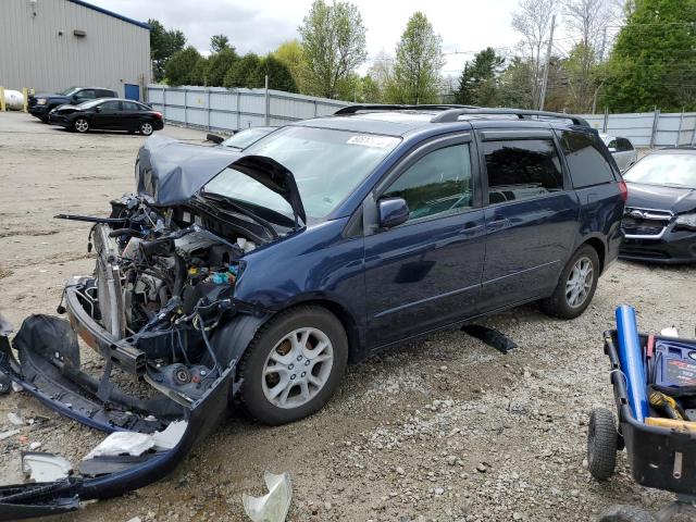 2005 Toyota Sienna XLE