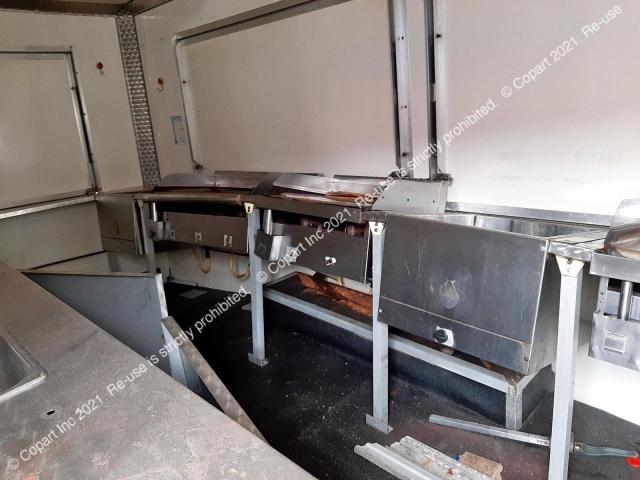 316004694 Auction: COPART UK Lot: 50185313 Location: WOLVERHAMPTON 316004694 TRAI TRAILER 2000 WHITE Photo 5