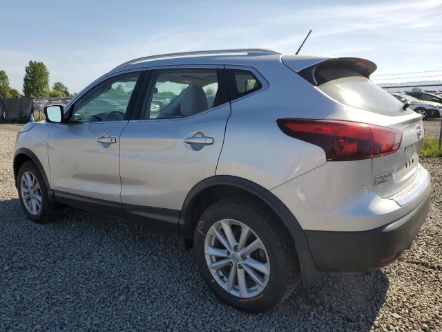 JN1BJ1CP8JW191110 Nissan Rogue Sport S