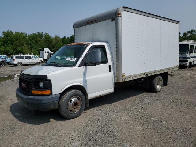 Salvage cars for sale from Copart Ellwood City, PA: 2006 GMC Savana Cutaway G3500
