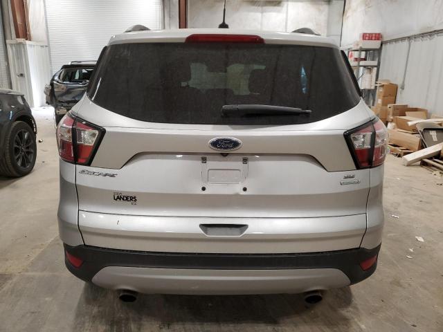 1FMCU0GD9JUB62032 Ford ESCAPE SE