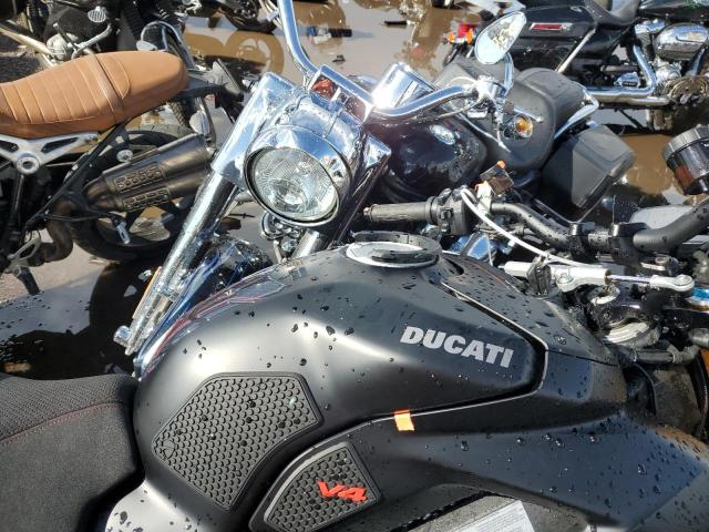 2021 DUCATI STREETFIGH ZDMFAKNW3MB005997