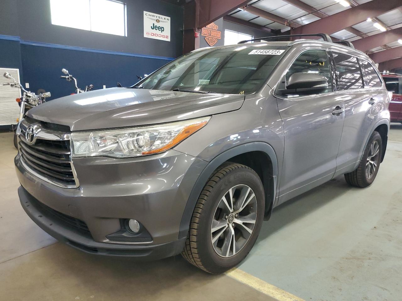 Toyota Highlander 2016