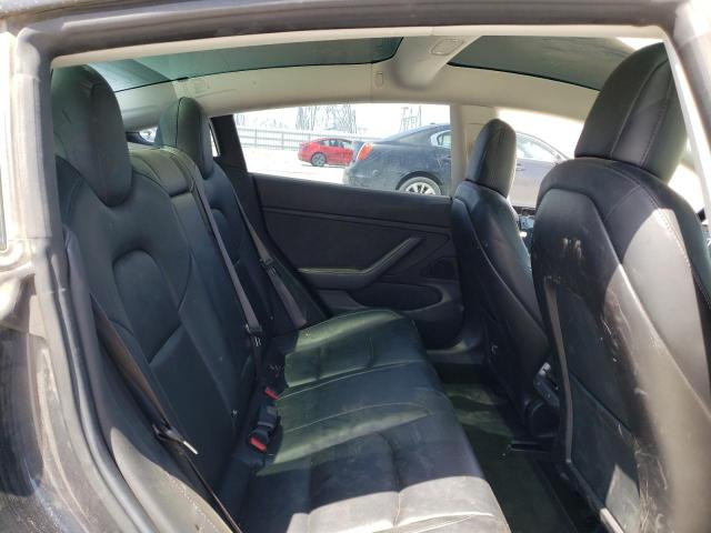 5YJ3E1EA4JF060503 Tesla MODEL 3