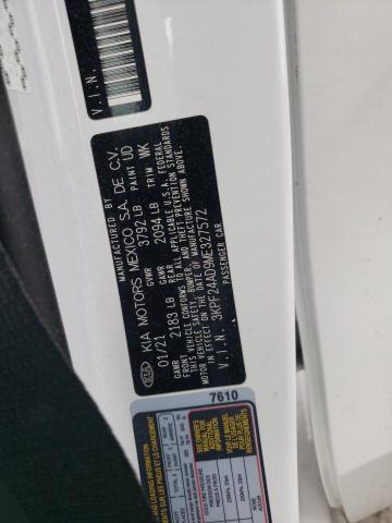 3KPF24AD9ME327572 KIA FORTE FE