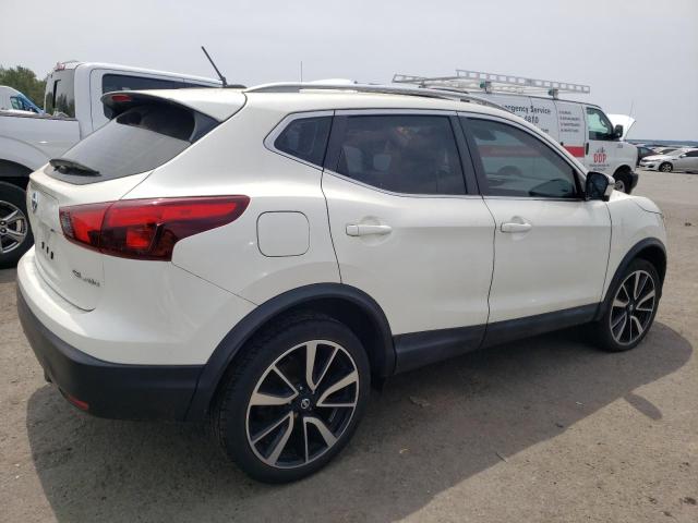 JN1BJ1CR7HW106740 Nissan Rogue Sport S