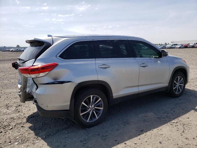 5TDJZRFH6KS715604 Toyota Highlander Se