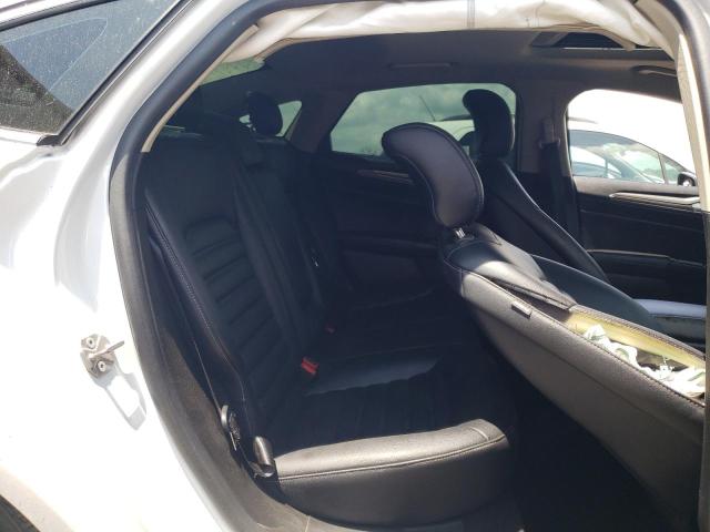 3FA6P0CD2KR233617 Ford FUSION SEL