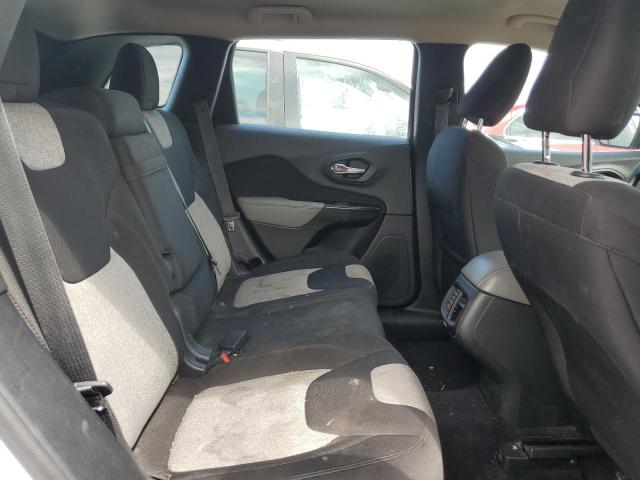1C4PJMAB4EW294946 Jeep Cherokee Sport