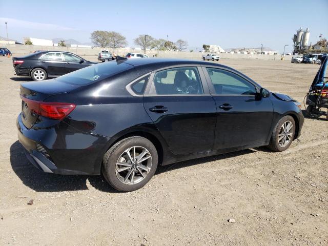 3KPF24AD5PE569926 KIA FORTE LX