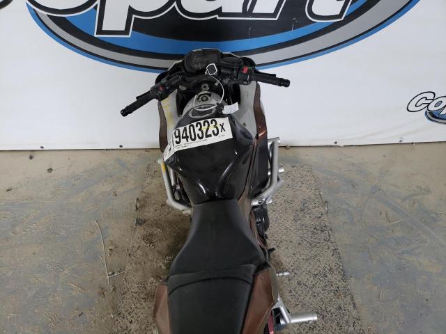 2017 KAWASAKI EX650 F - JKAEXEK11HDA00563