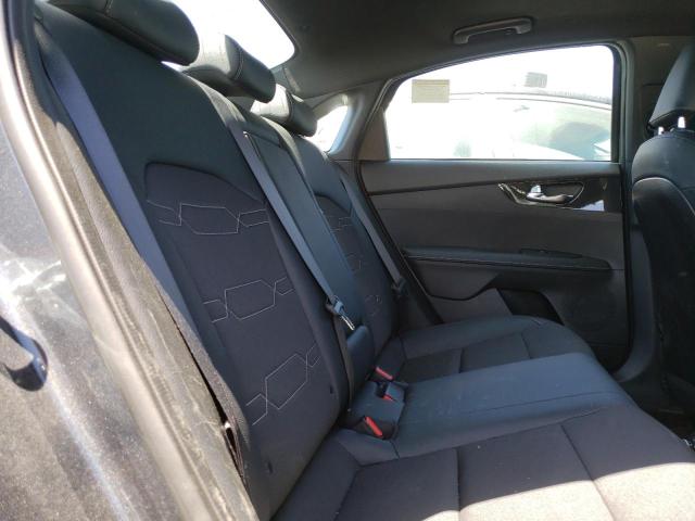 3KPF54ADXPE577575 KIA Forte Gt Line