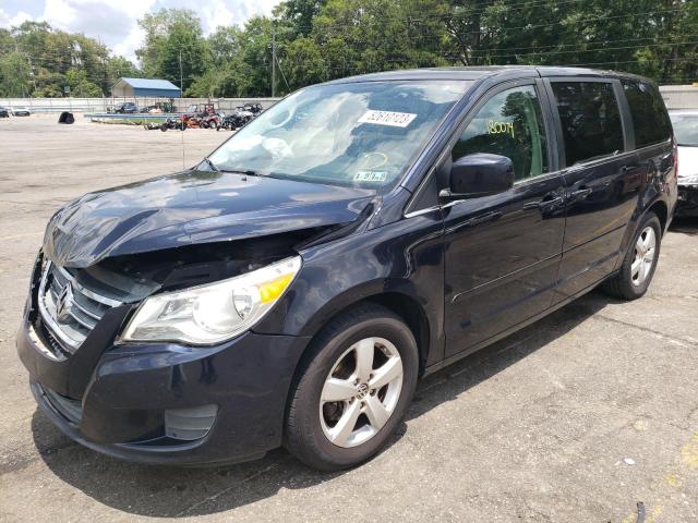 2010 Volkswagen Routan SE