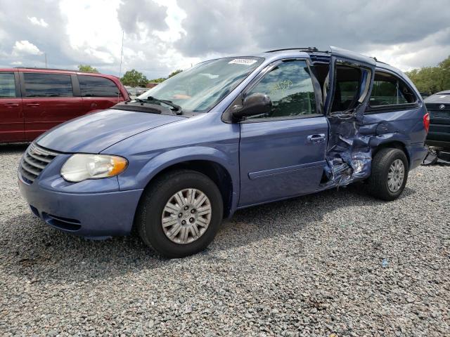 2007 Chrysler Town & Country LX