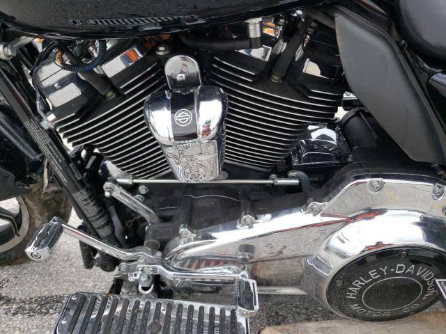 2018 HARLEY-DAVIDSON FLHR ROAD - 1HD1FBC17JB621999