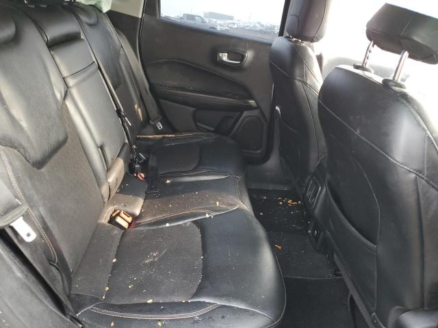 3C4NJDBB8JT161323 Jeep Compass Latitude