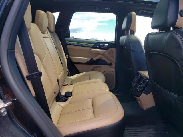 2016 PORSCHE CAYENNE SE - WP1AE2A27GLA59121