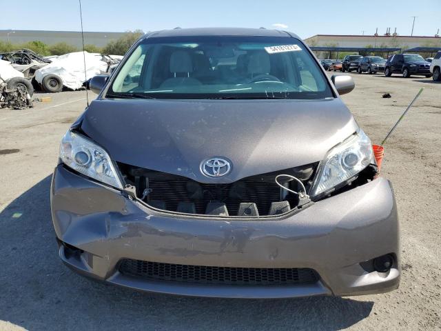 5TDKK3DC0ES499315 Toyota SIENNA LE