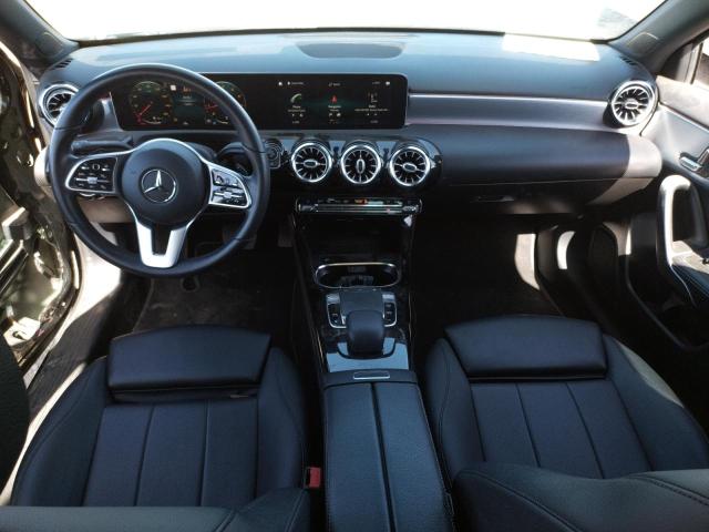 WDD3G4EB1KW002324 Mercedes-Benz A 220