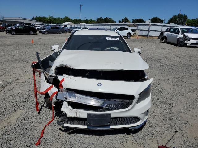 WDDSJ4EB1HN477709 Mercedes-Benz CLA 250