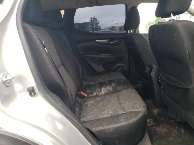 JN1BJ1CP4HW016900 Nissan Rogue Sport S