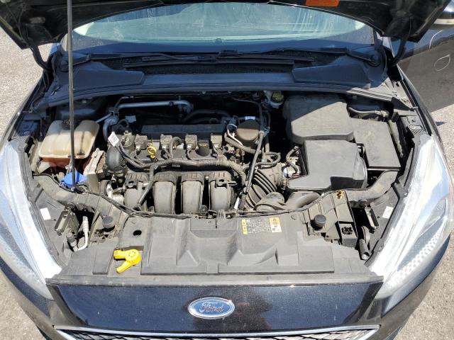 1FADP3K2XFL385917 Ford FOCUS SE