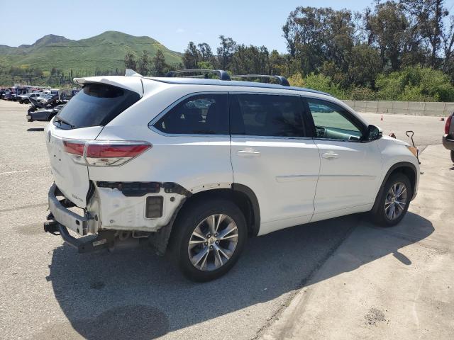 VIN 5TDJKRFH2ES031318 2014 Toyota Highlander, Xle no.3