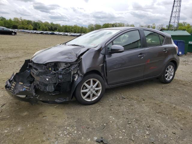 2013 Toyota Prius c 