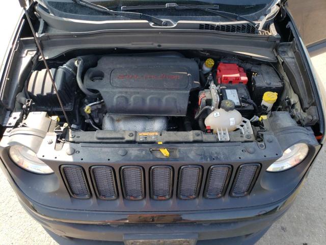 ZACCJABB8JPH30619 Jeep Renegade Latitude