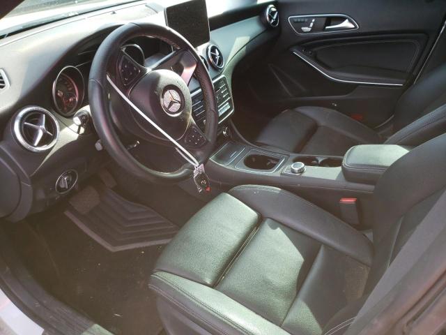 WDDSJ4EBXHN418609 Mercedes-Benz CLA 250