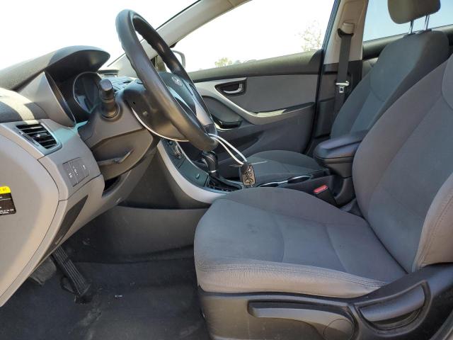 5NPDH4AE0GH696030 Hyundai ELANTRA SE