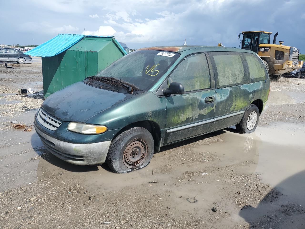 2P4GP25B6TR585351 1996 Plymouth Voyager