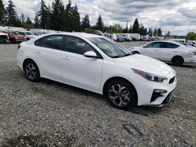 3KPF24AD2ME326117 KIA FORTE FE