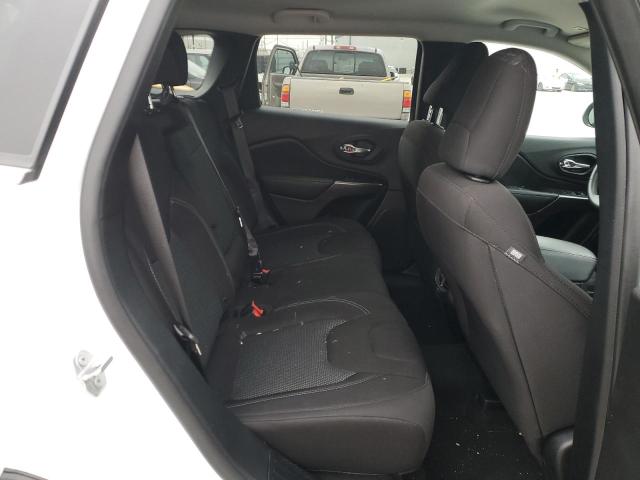 1C4PJLCB0KD333496 Jeep Cherokee Latitude