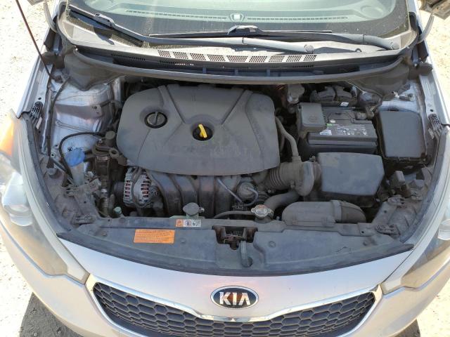 KNAFK4A6XG5533773 KIA FORTE LX