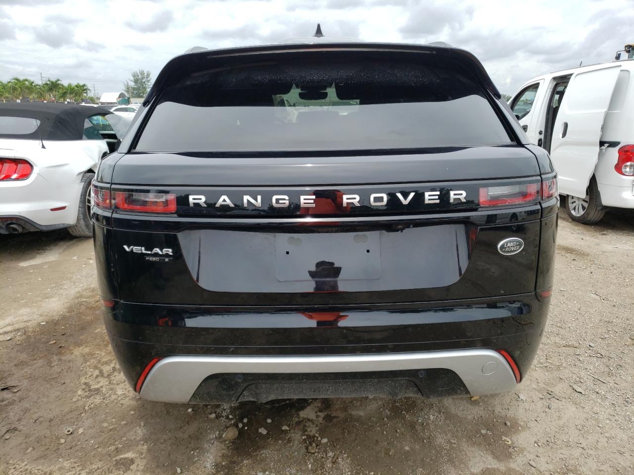 2020 Land Rover Range Rover Velar S vin: SALYB2EX0LA287457