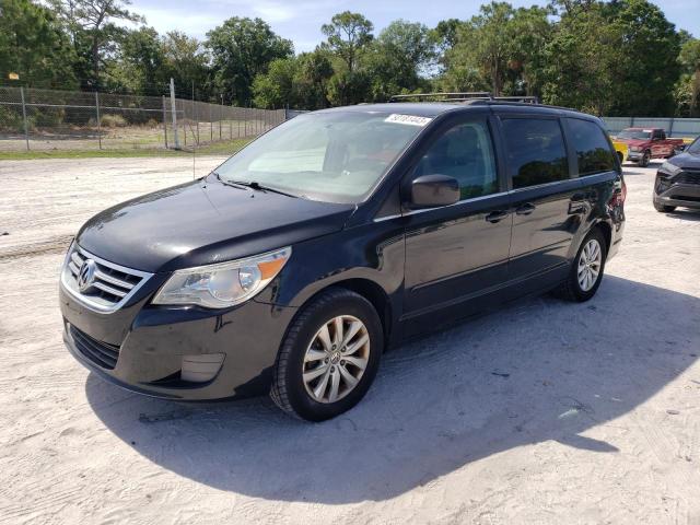 2012 Volkswagen Routan SE