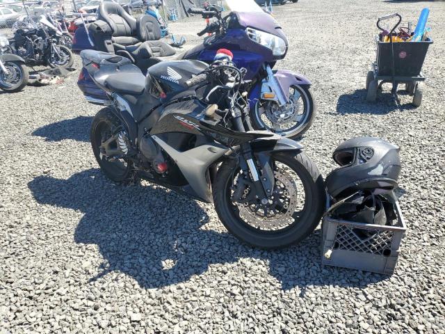 Salvage motorcycles for sale at Eugene, OR auction: 2007 Honda CBR600 RR