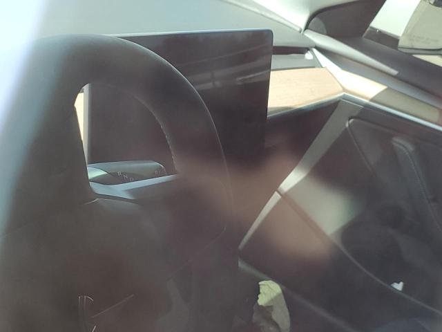 5YJ3E1EBXNF138331 Tesla MODEL 3