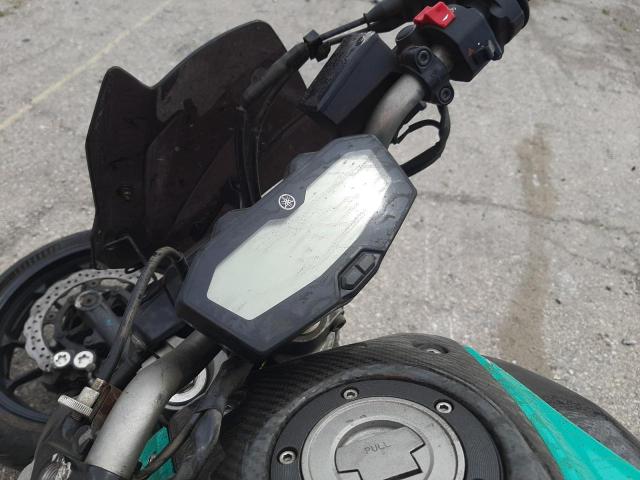 2015 YAMAHA FZ07 C JYARM06Y1FA000922