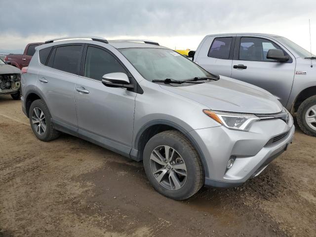 2T3RFREV8GW465856 Toyota Rav4 Xle