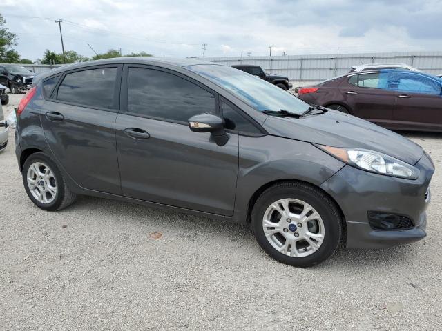 3FADP4EJ9FM176143 Ford FIESTA SE