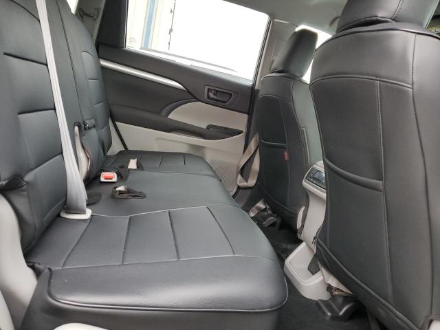 5TDZZRFH9KS303163 Toyota Highlander Le