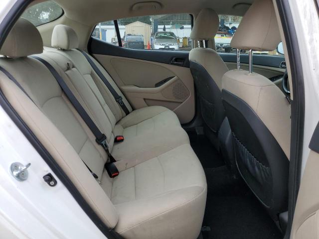 KNAGM4A71F5619429 KIA Optima Lx