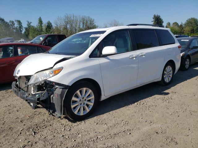 5TDDK3DC8BS026170 2011 TOYOTA SIENNA, photo no. 1