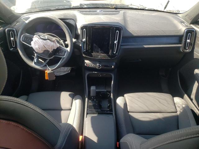 2023 VOLVO XC40 RECHA YV4ED3UM6P2046100