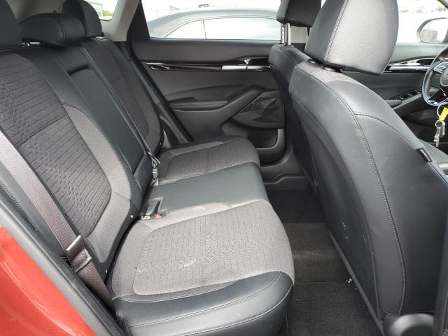 KNDEU2AA8M7110594 KIA SELTOS S